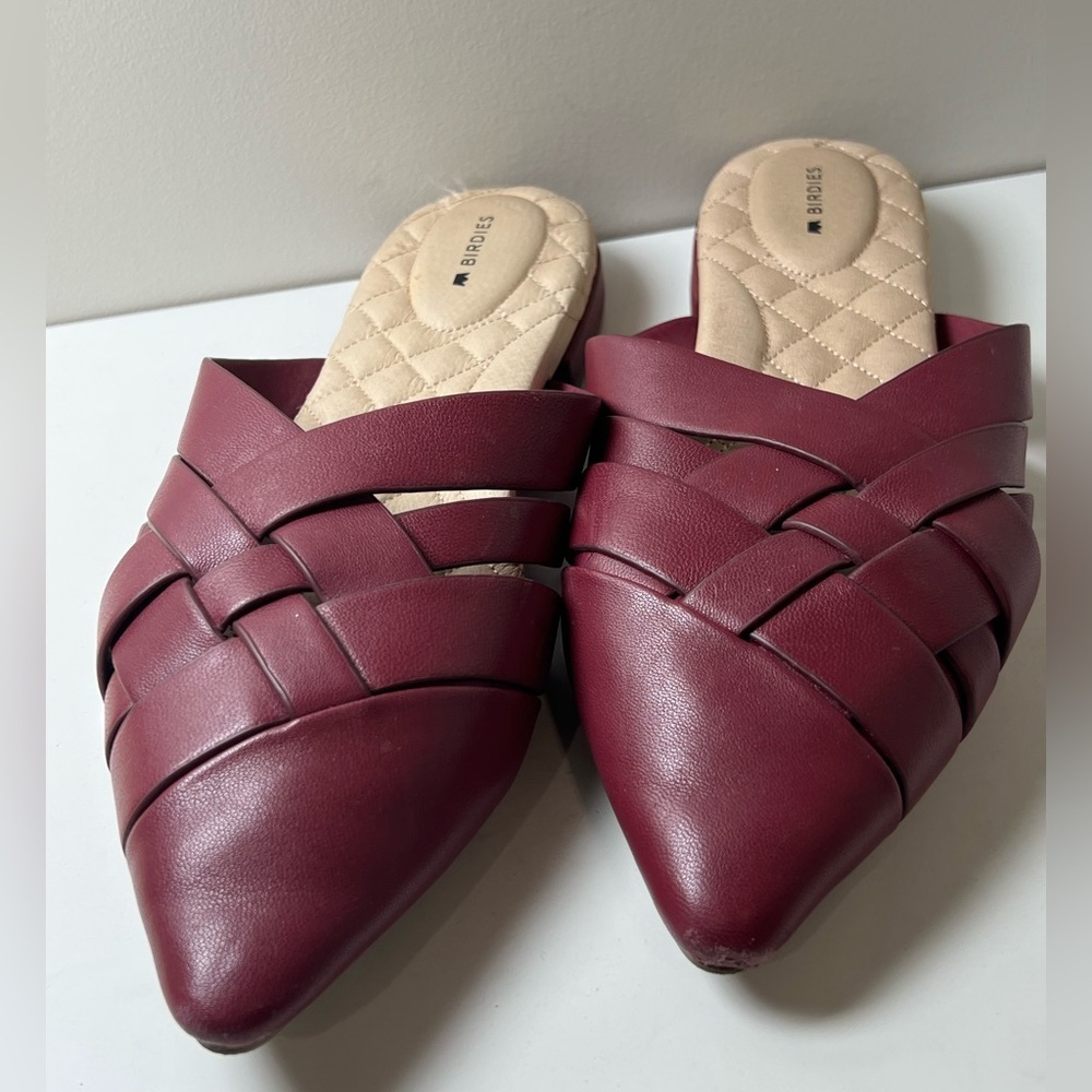 Birdies 9.5 Phoebe Burgundy Woven Mules Slip On Pointed Toe Shoe